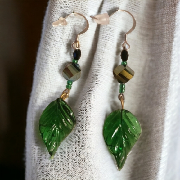 Deep Emerald Glass Leaf Hand Crafted  Dangle Earrings - Picture 4 of 6